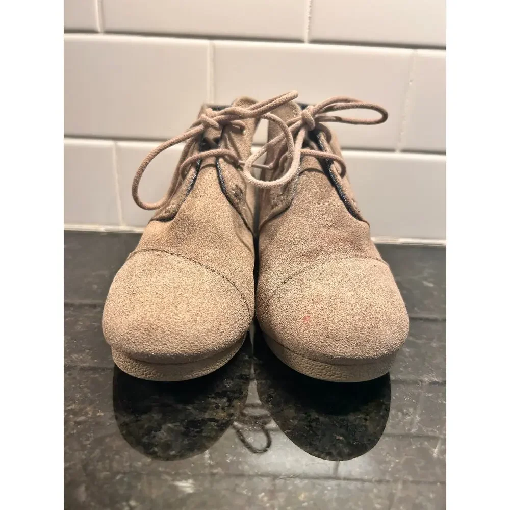 Toms Girls Suede‎ Leather Kala Wedge Booties Shoes Winter Western Taupe Size 1